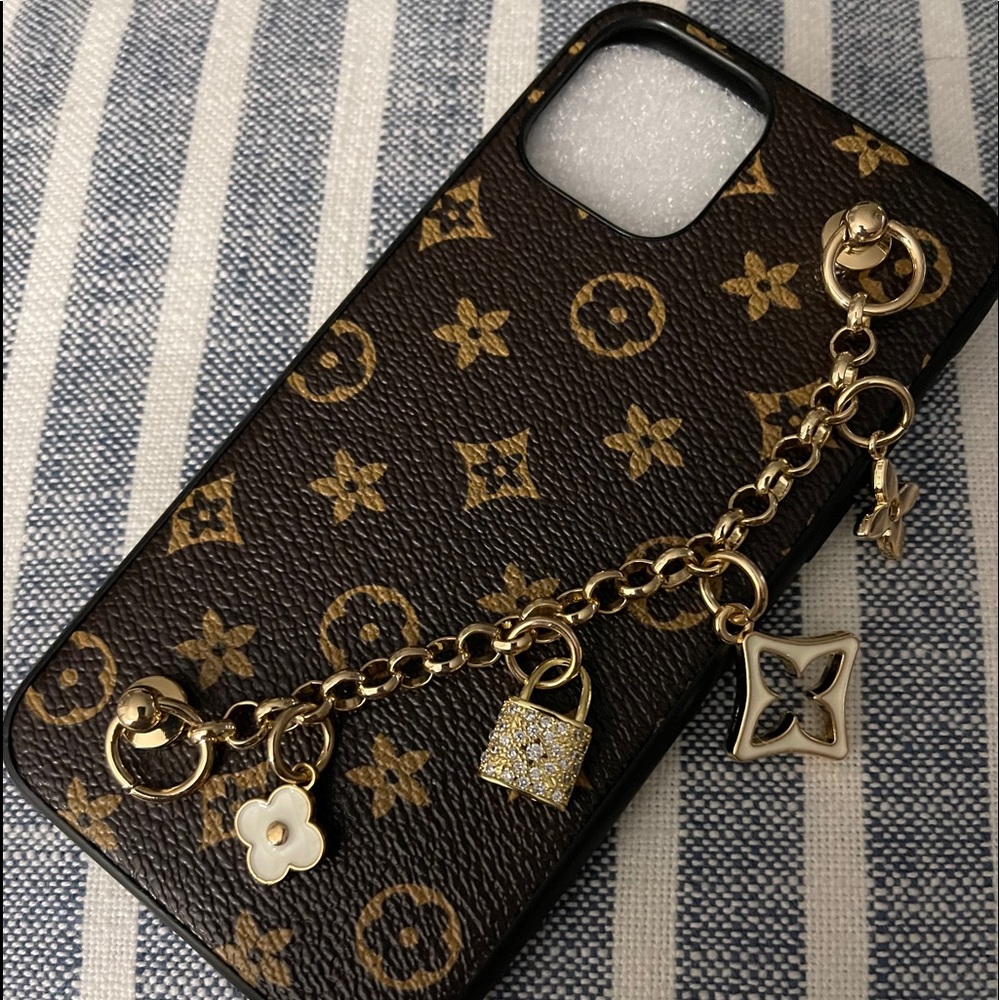 Louis Vuitton Monogram pattern iPhone 11 Pro case